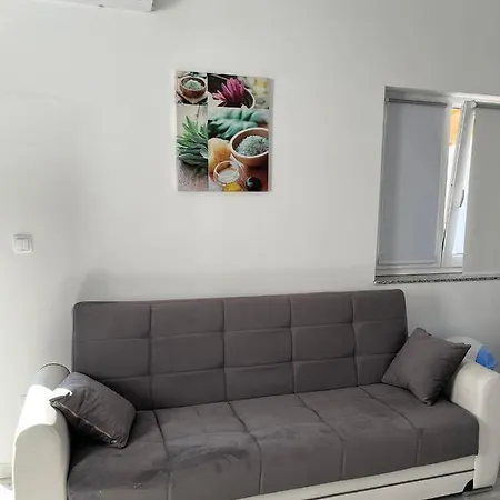 Apartmani Tatiana Pakostane Exterior photo