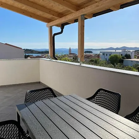 Apartmani Tatiana Pakostane Exterior photo